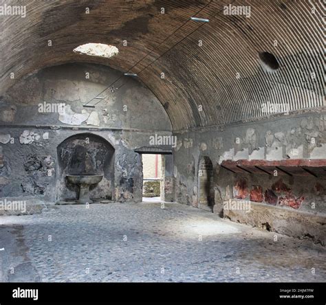 which volcano destroyed|Herculaneum .